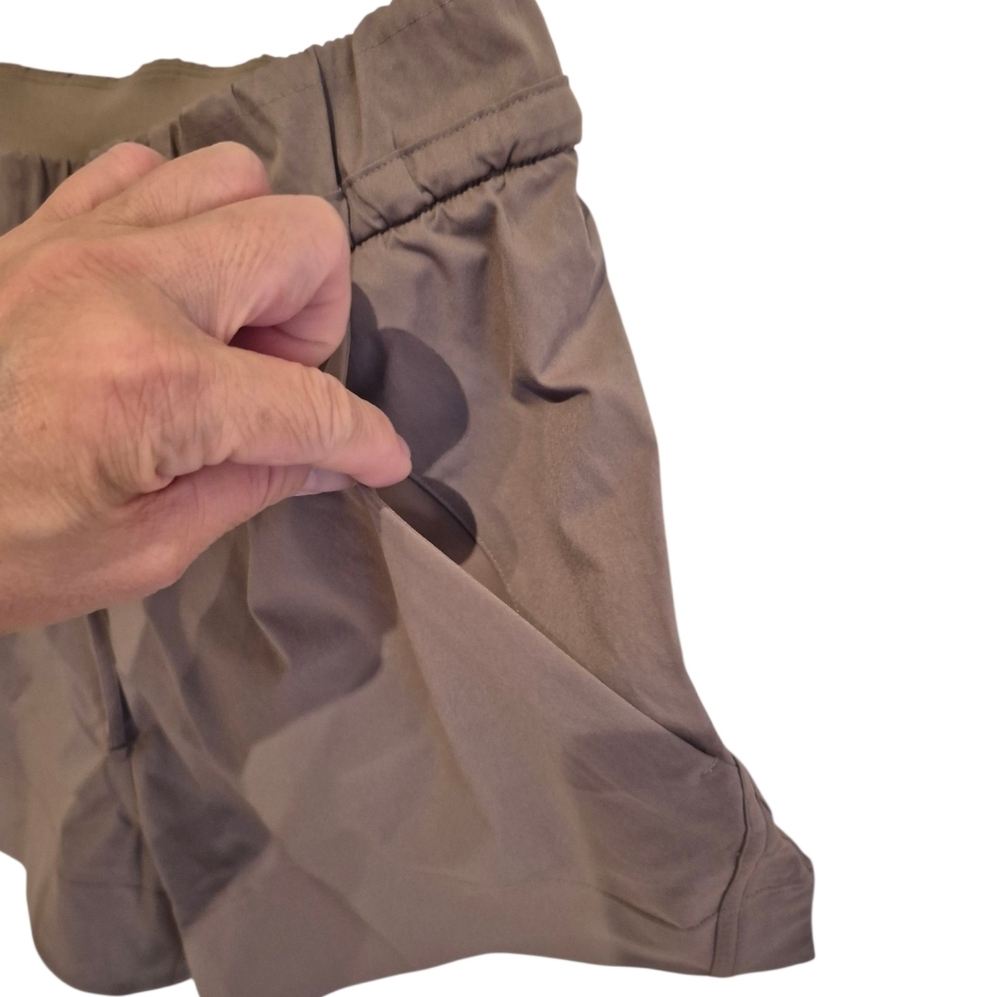 Lululemon Cinchable HR Woven Shorts - Picture 11 of 12
